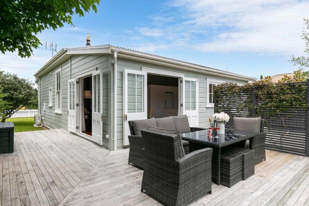 Historic Charm In Greytown - Cosy Kowhai Cottage ภายนอก รูปภาพ