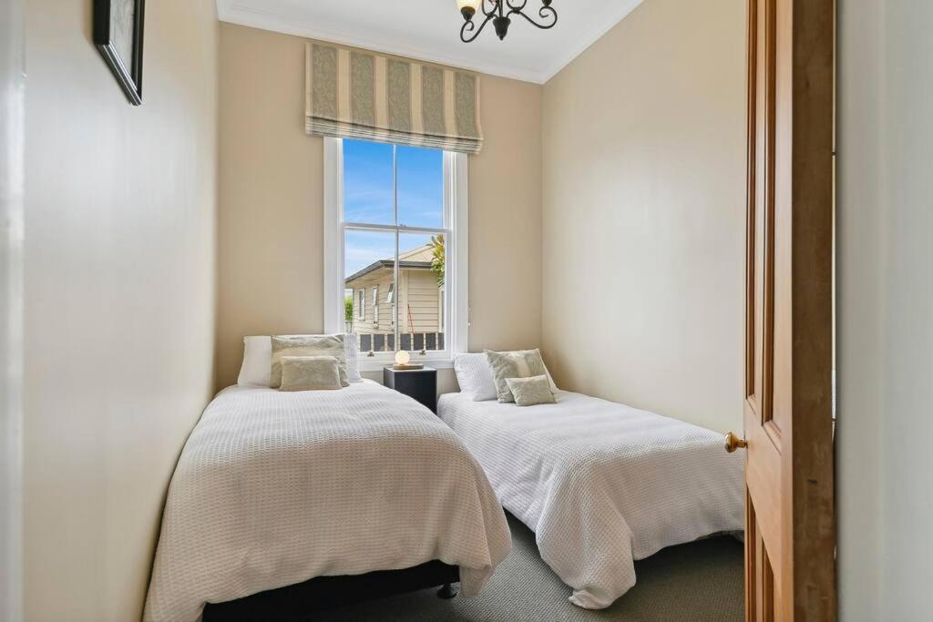 Historic Charm In Greytown - Cosy Kowhai Cottage ภายนอก รูปภาพ