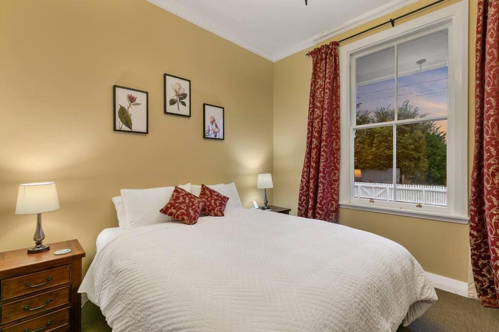 Historic Charm In Greytown - Cosy Kowhai Cottage ภายนอก รูปภาพ